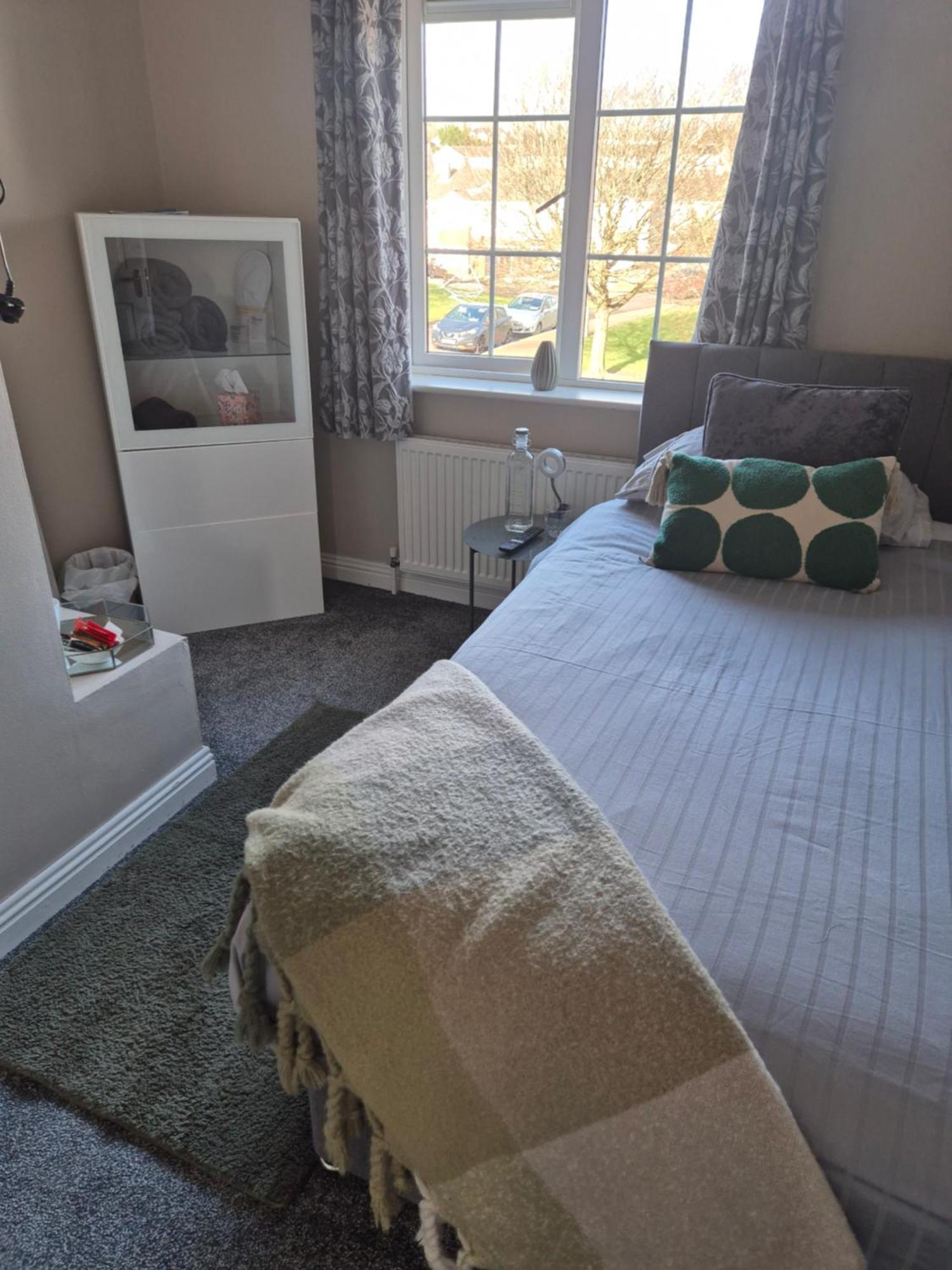 Dun Eoin Carrigaline Hotel Bagian luar foto